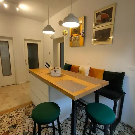 Zeljko's Luxury Проживание в семье Виченца